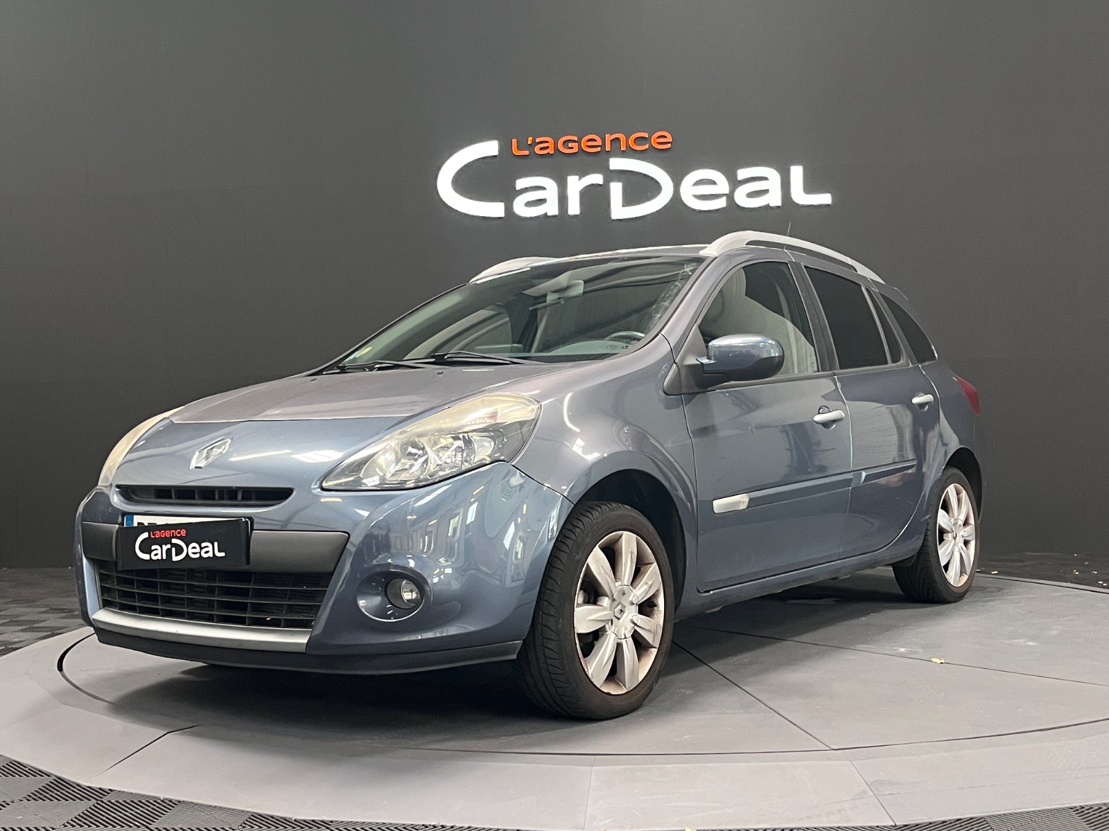RENAULT CLIO III dCi 85 eco2 Dynamique TomTom