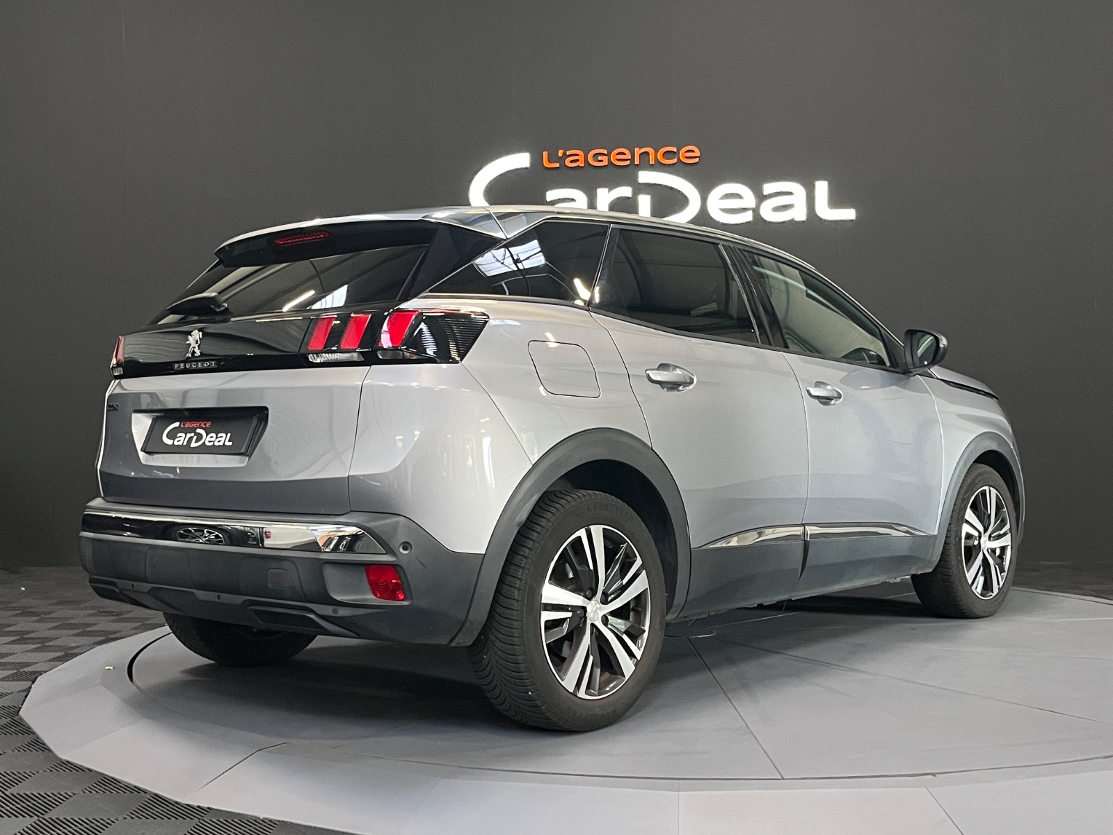 Photo véhicule PEUGEOT 3008