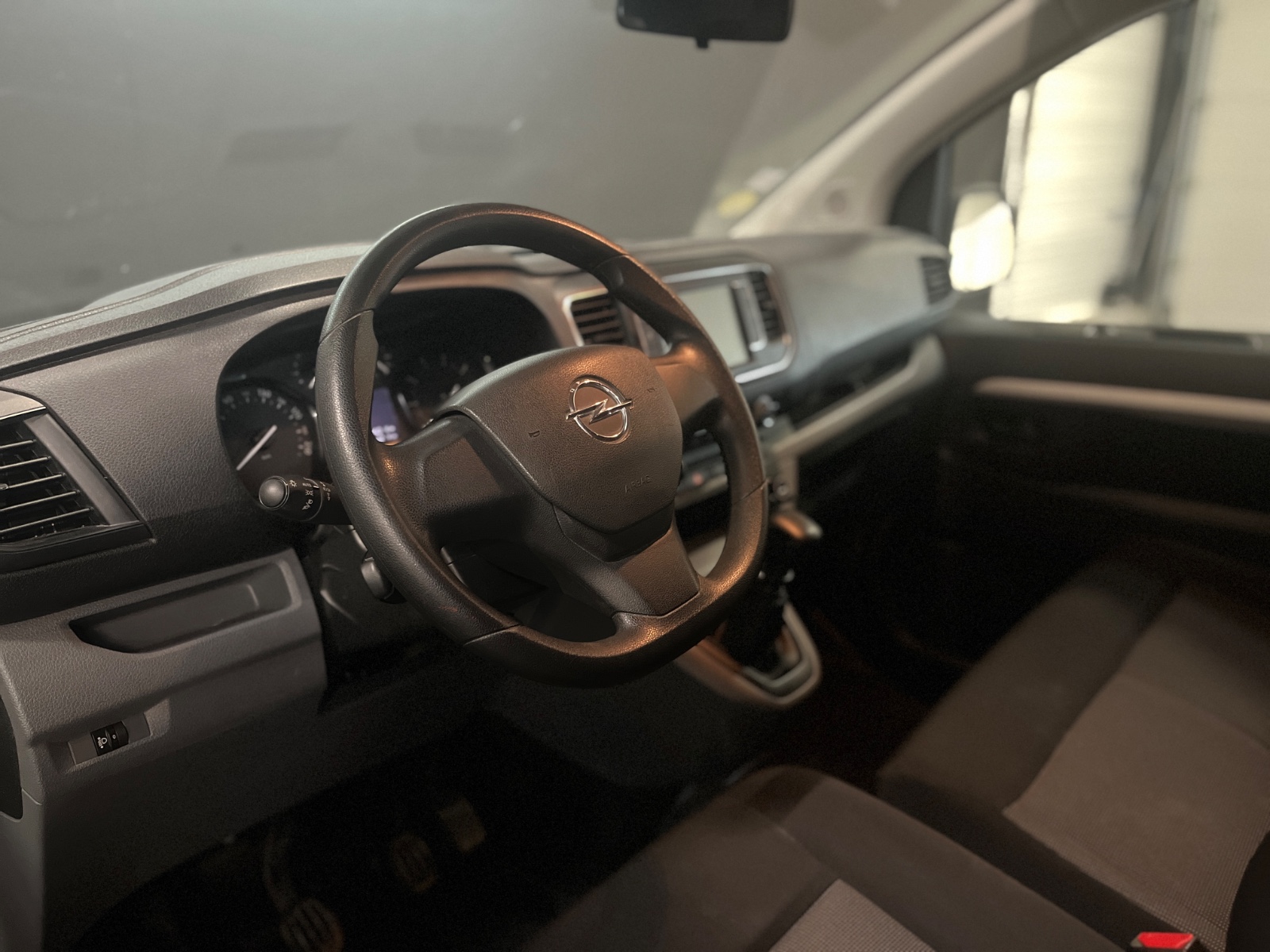 Photo véhicule OPEL VIVARO FOURGON