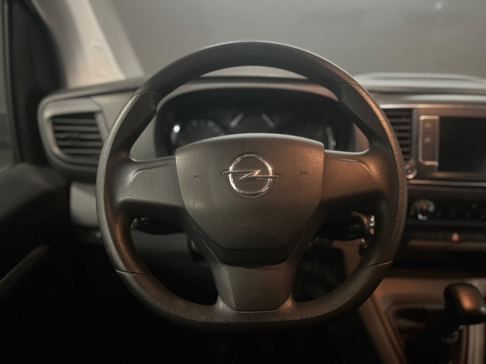 Photo véhicule OPEL VIVARO FOURGON