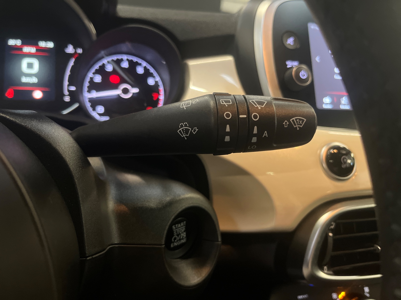 Photo véhicule FIAT 500X MY20