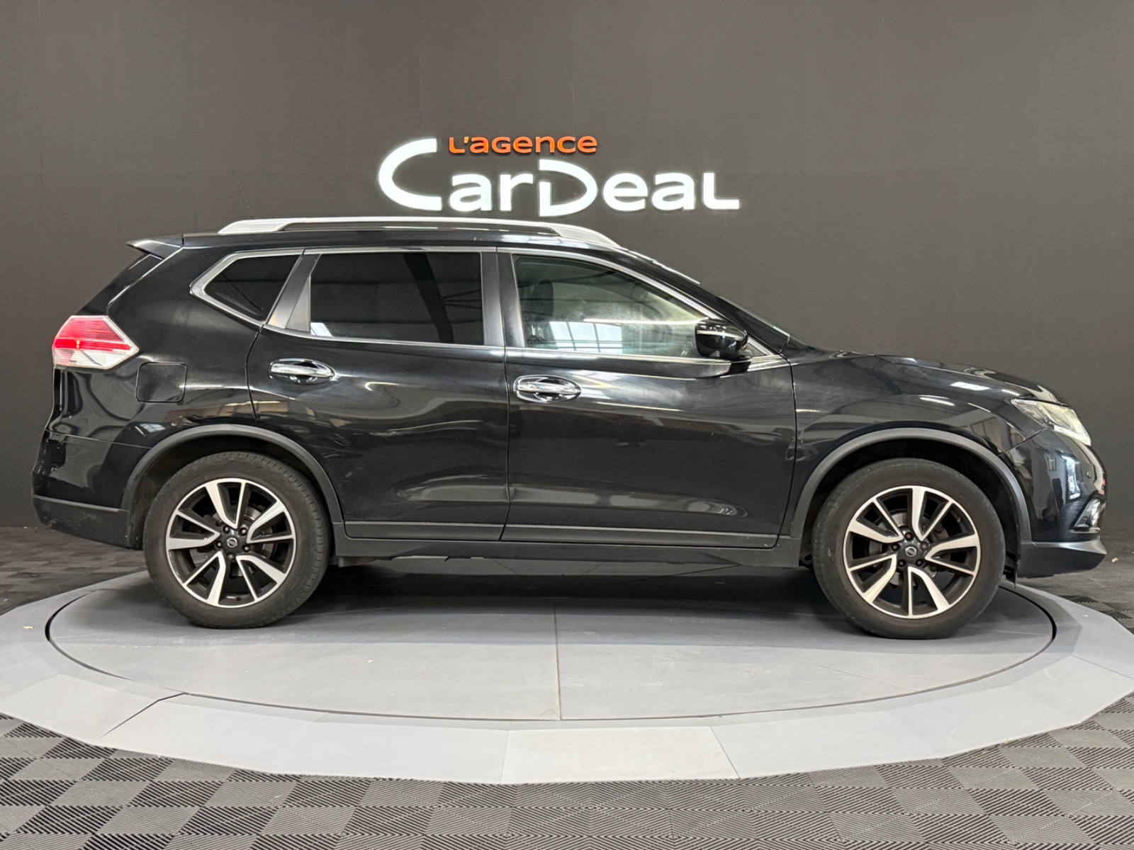 Photo véhicule NISSAN X-TRAIL