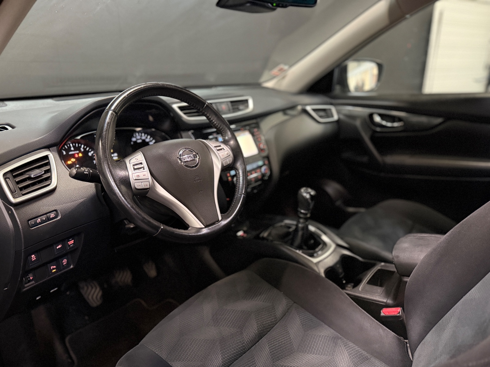 Photo véhicule NISSAN X-TRAIL