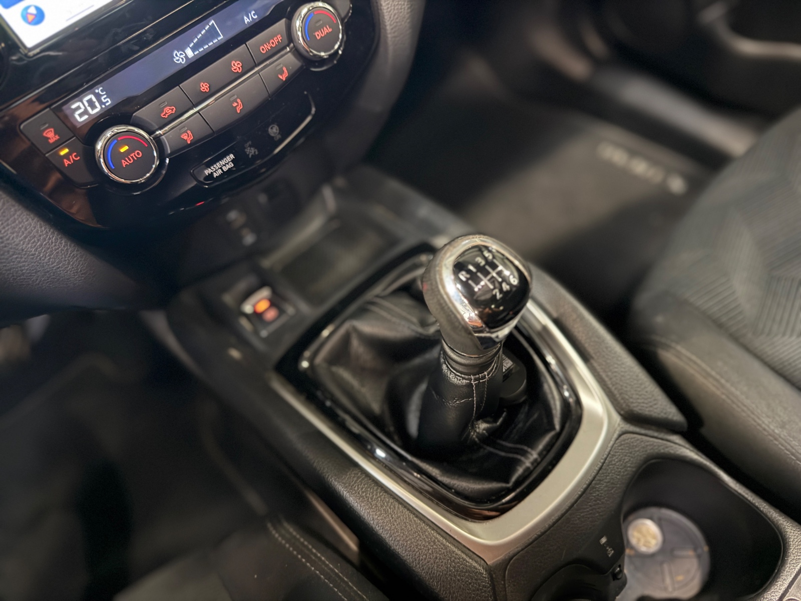 Photo véhicule NISSAN X-TRAIL