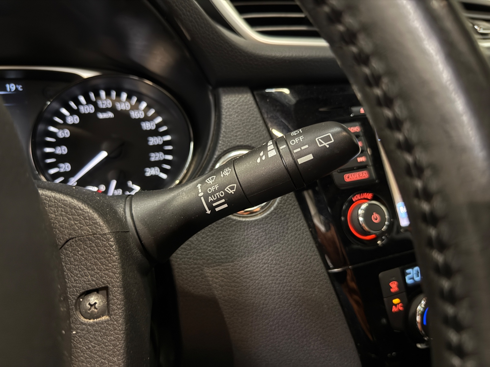 Photo véhicule NISSAN X-TRAIL