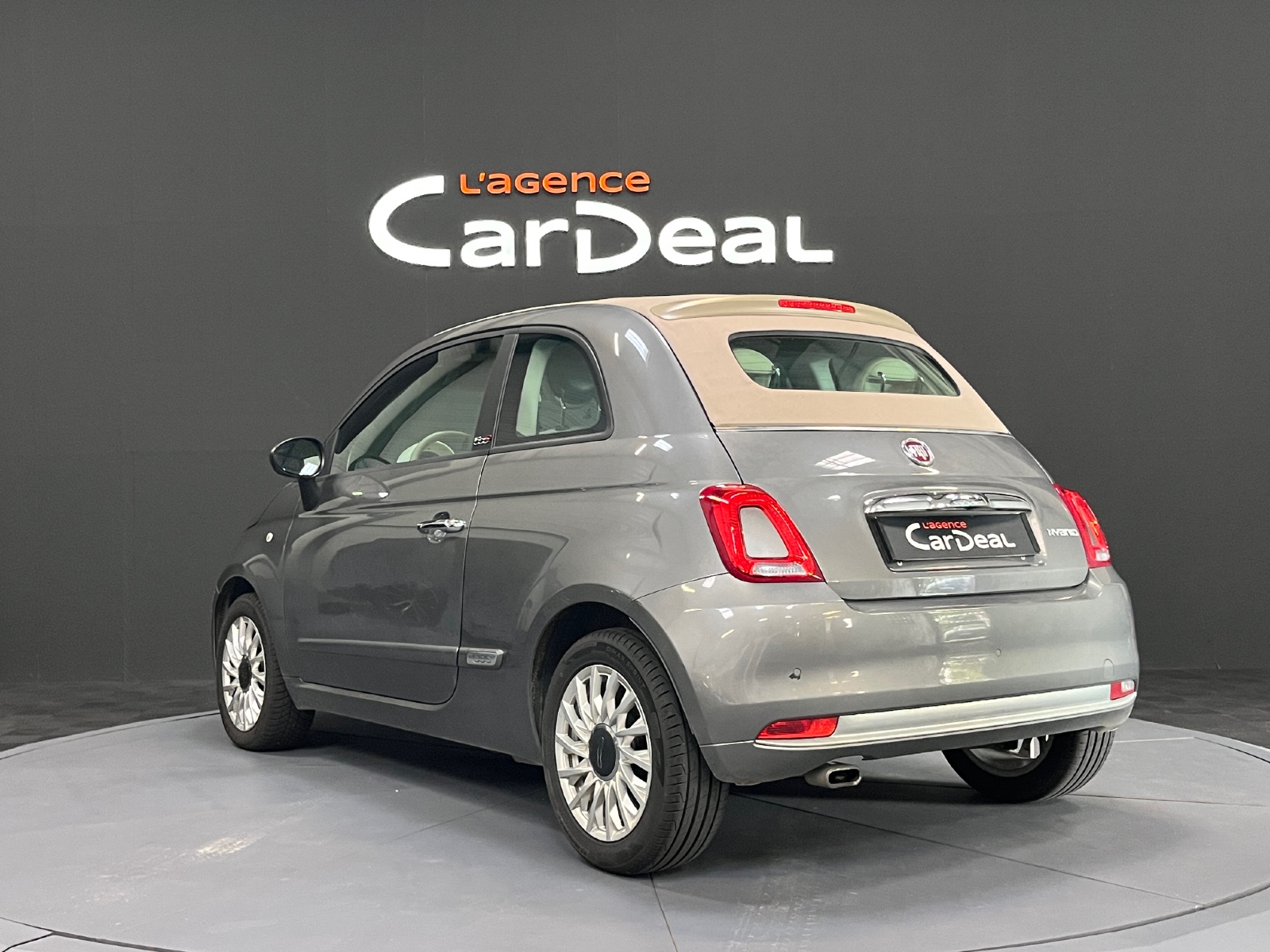Photo véhicule FIAT 500C