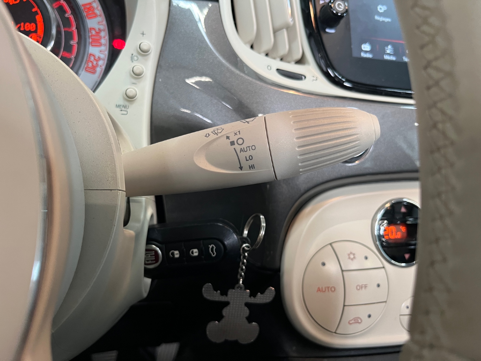 Photo véhicule FIAT 500C