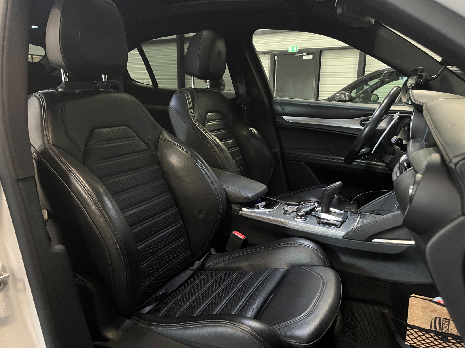 Photo véhicule ALFA ROMEO STELVIO MY20