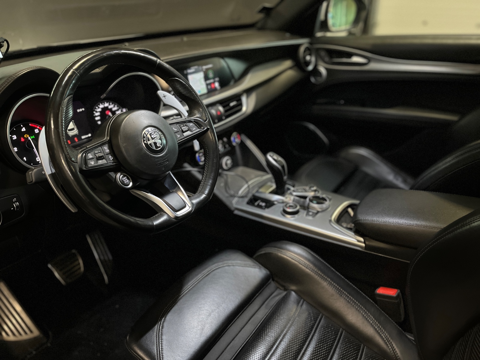 Photo véhicule ALFA ROMEO STELVIO MY20
