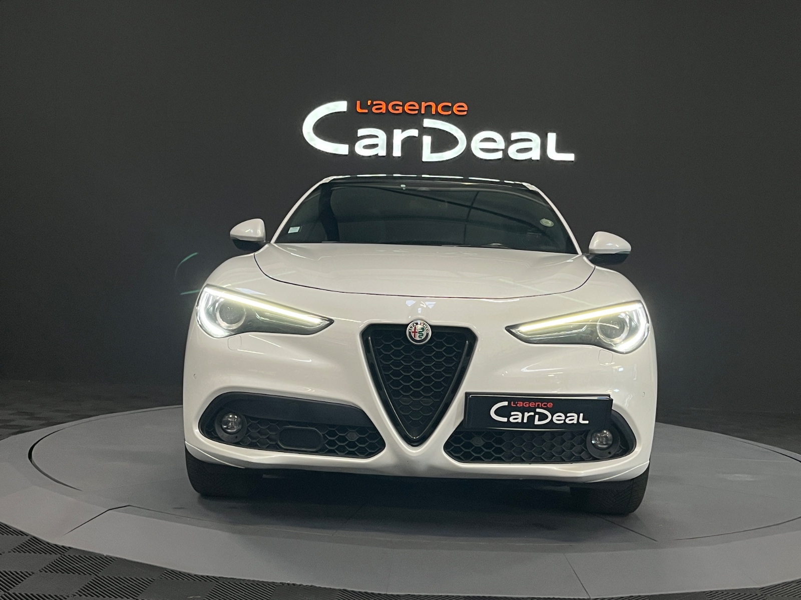 Photo véhicule ALFA ROMEO STELVIO MY20