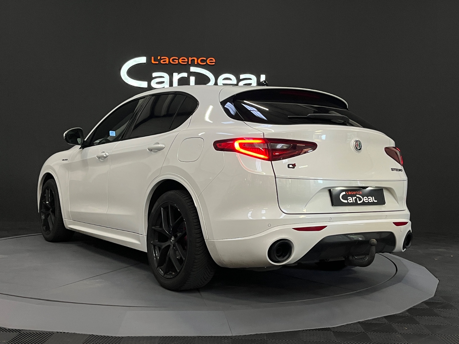 Photo véhicule ALFA ROMEO STELVIO MY20