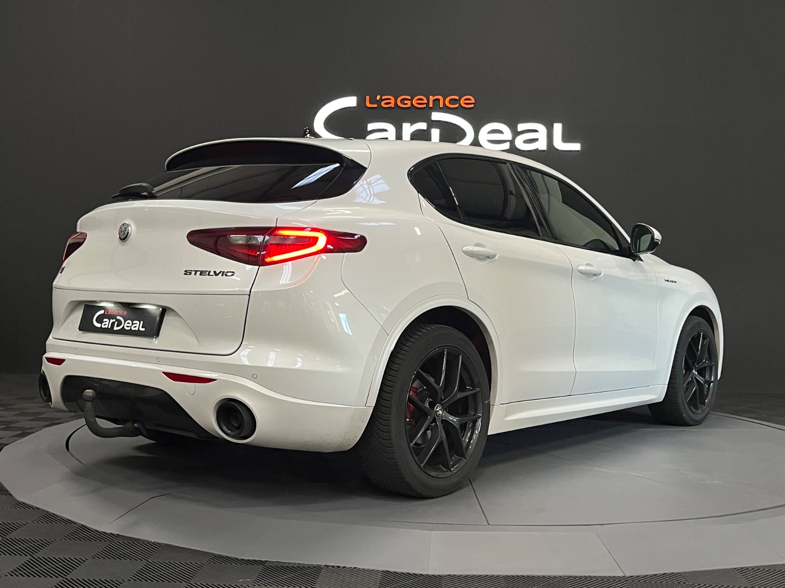 Photo véhicule ALFA ROMEO STELVIO MY20