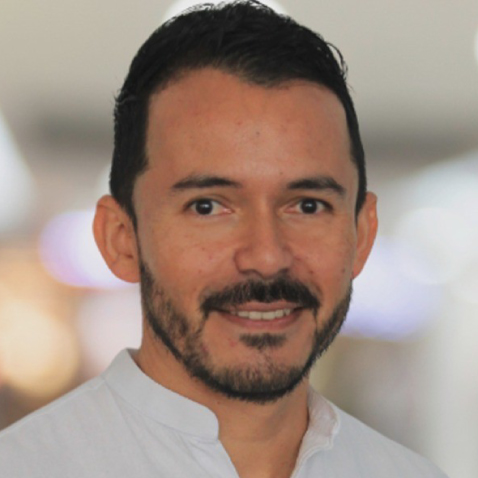 Carlos Velasquez photo