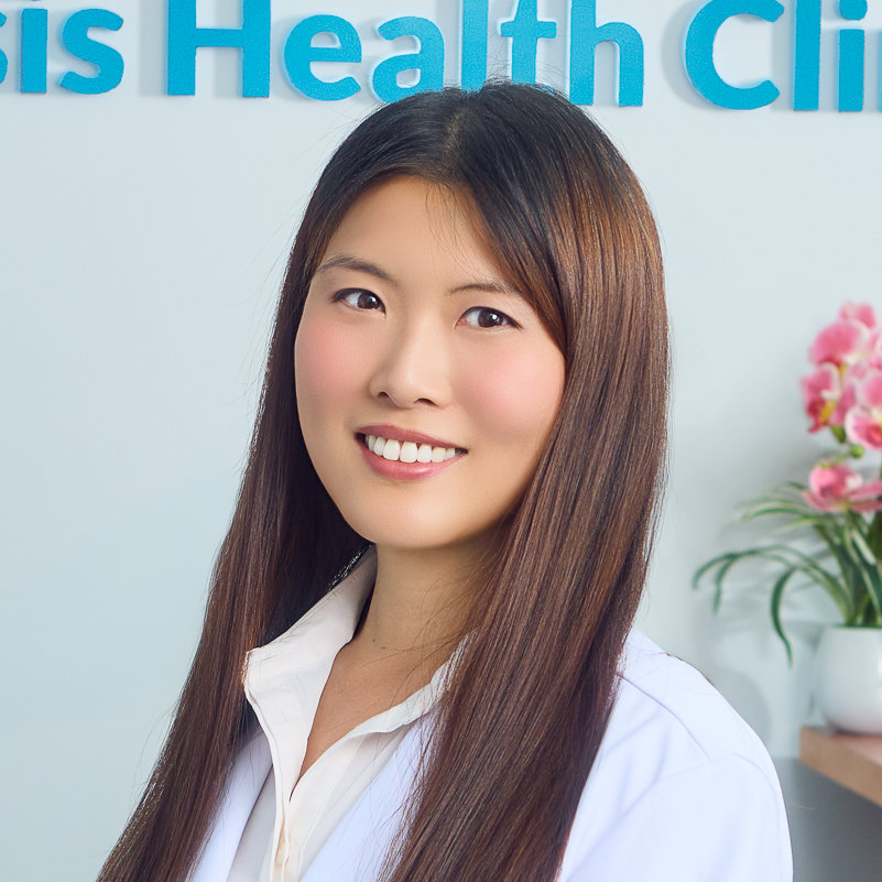 Headshot of Dr. Jennifer Yu from Genesis Health Clinic.