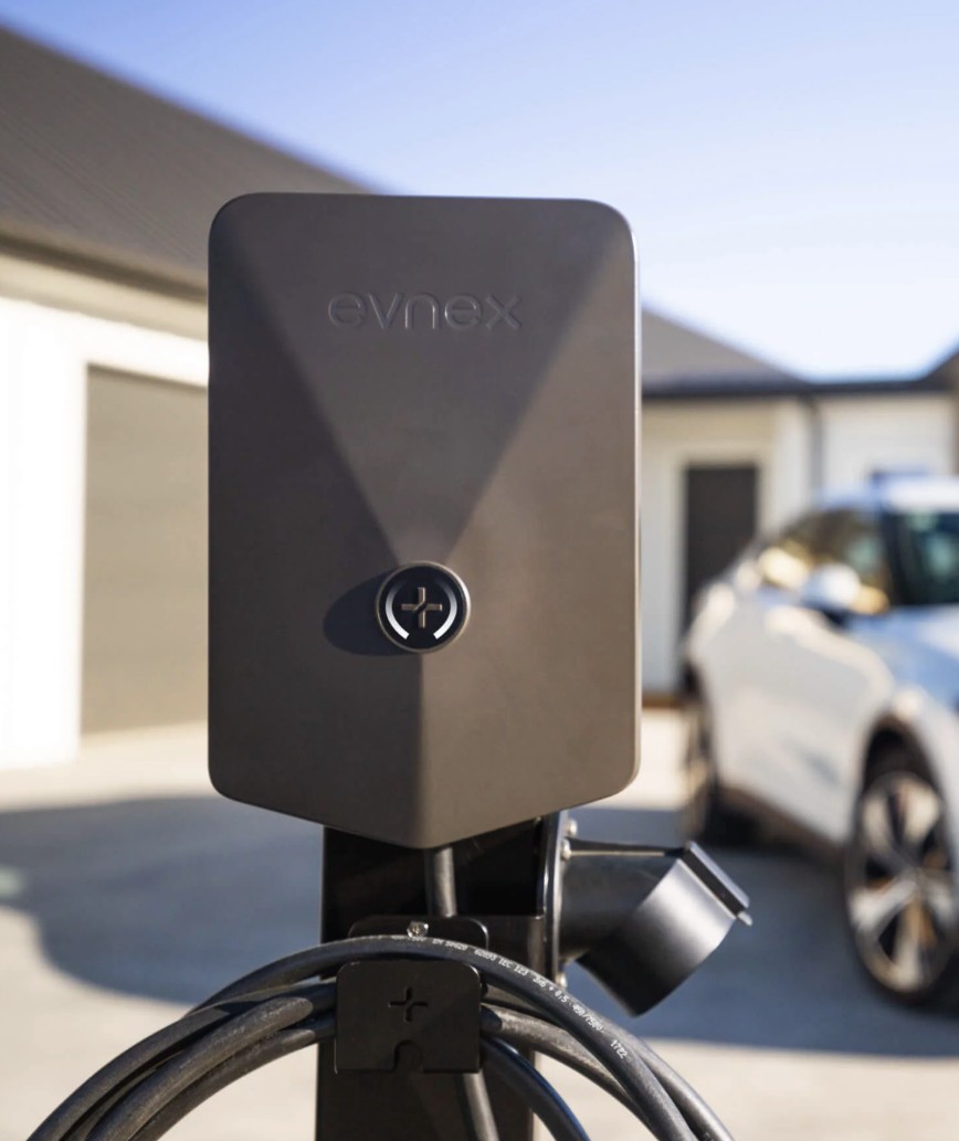 EV charger installation in Brisbane: costs, rules and charging on solar