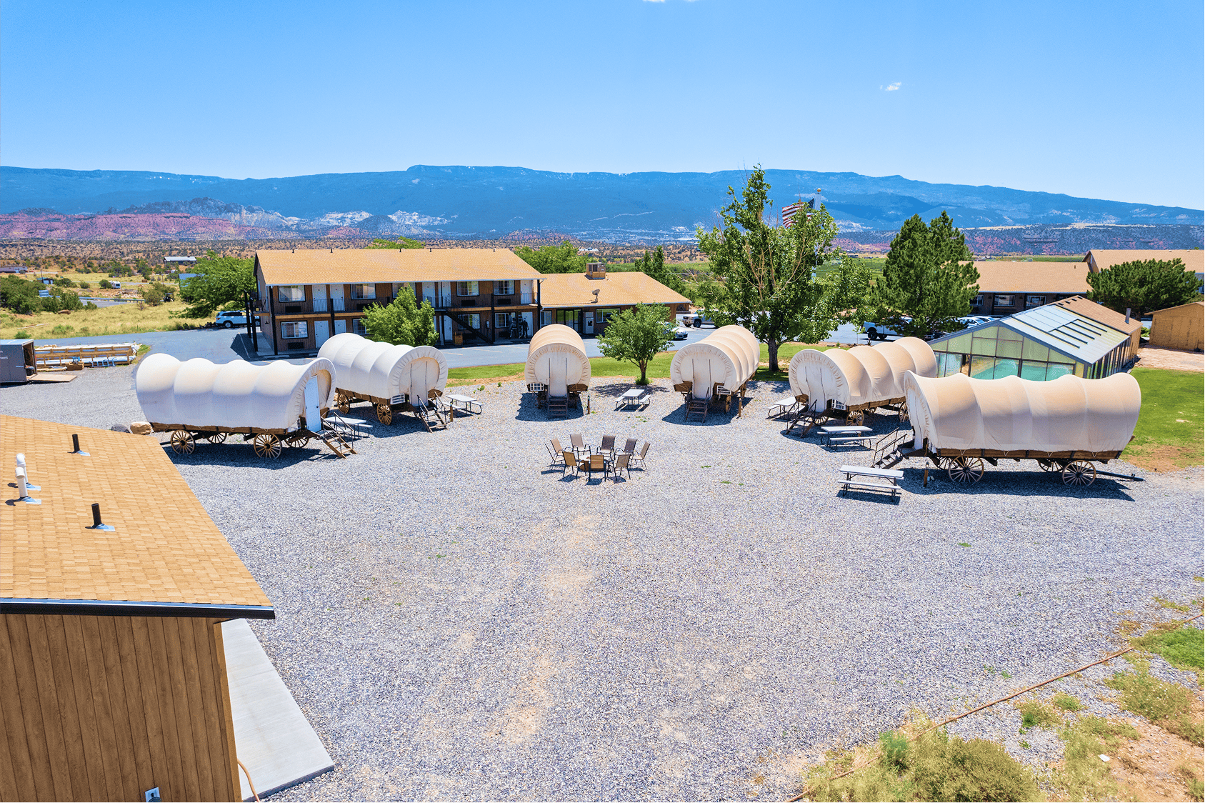 The Landing Hotel's direct access to the road for easy luggage and wheelchair dropoff.