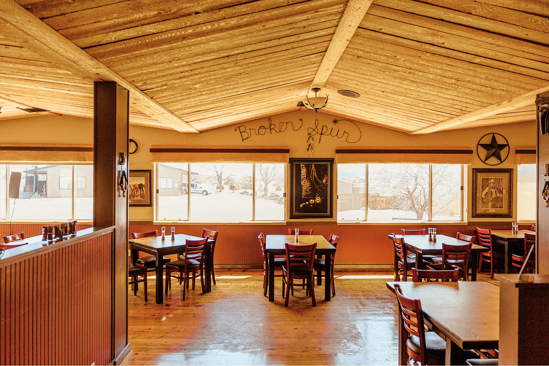 Western-style dining room at Broken Spur Inn & Steakhouse in Torrey Utah