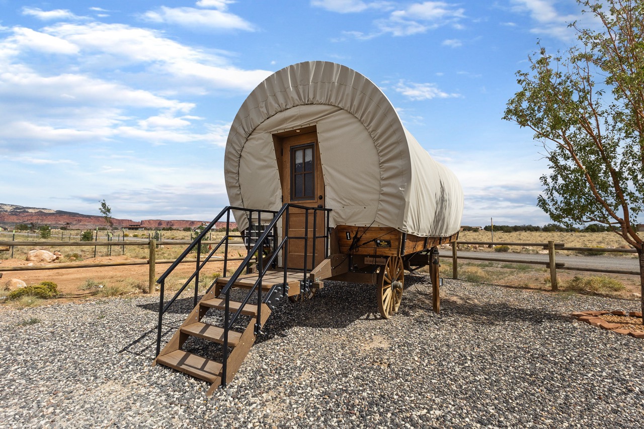 Conestoga Wagon accommodation at the Broken Spur Inn near Capitol Reef National Park in Torrey, Utah