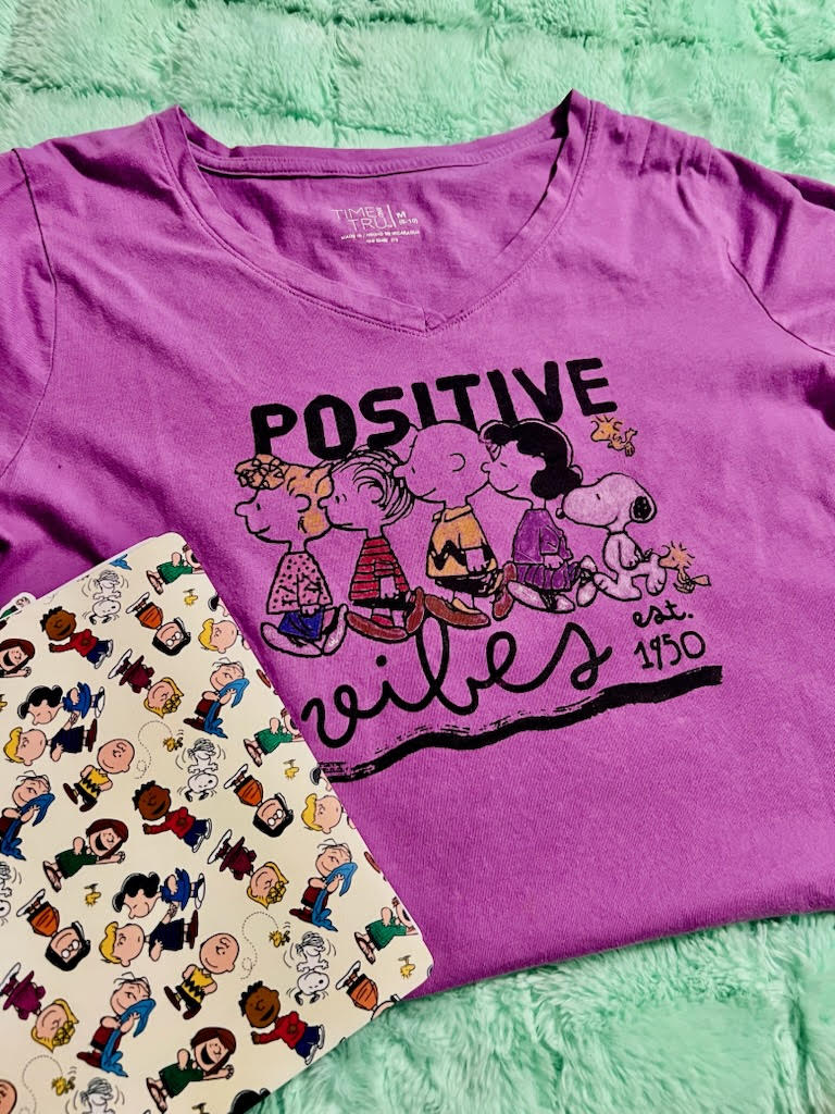 Anyone is an artist with Eileen! Her T-Shirt Printing class is wearable art. 