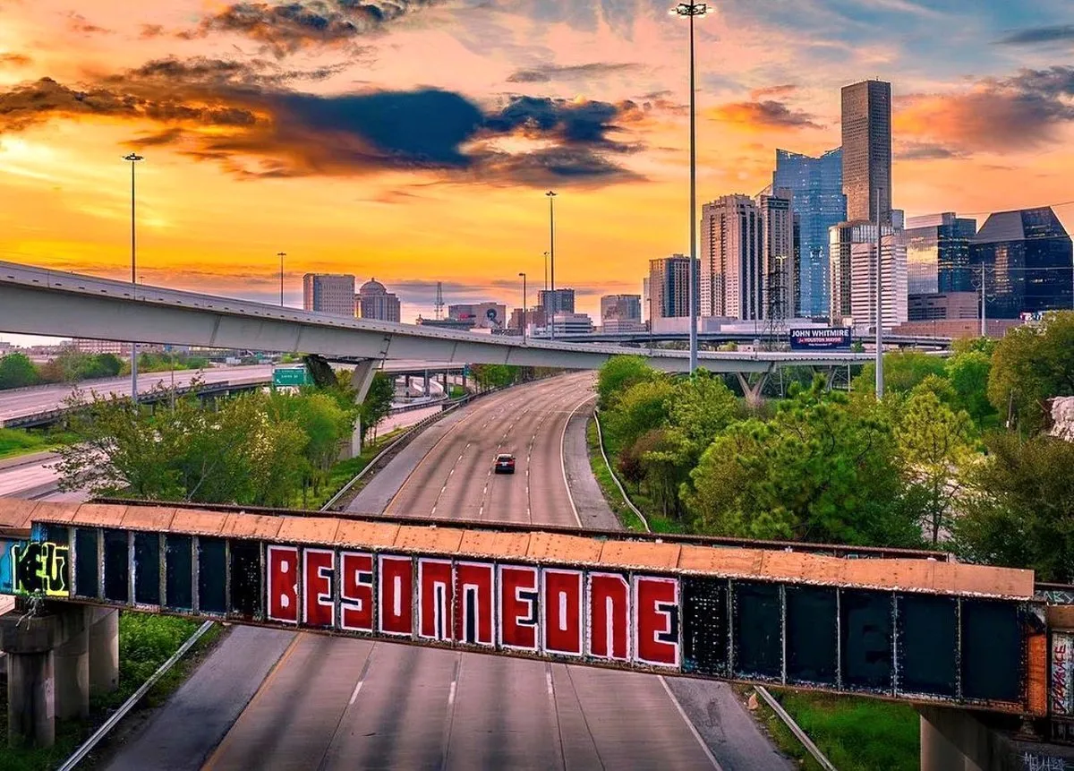 In this season finale, we tackle one of Houston's most iconic views and use it as a deep dive into color matching.