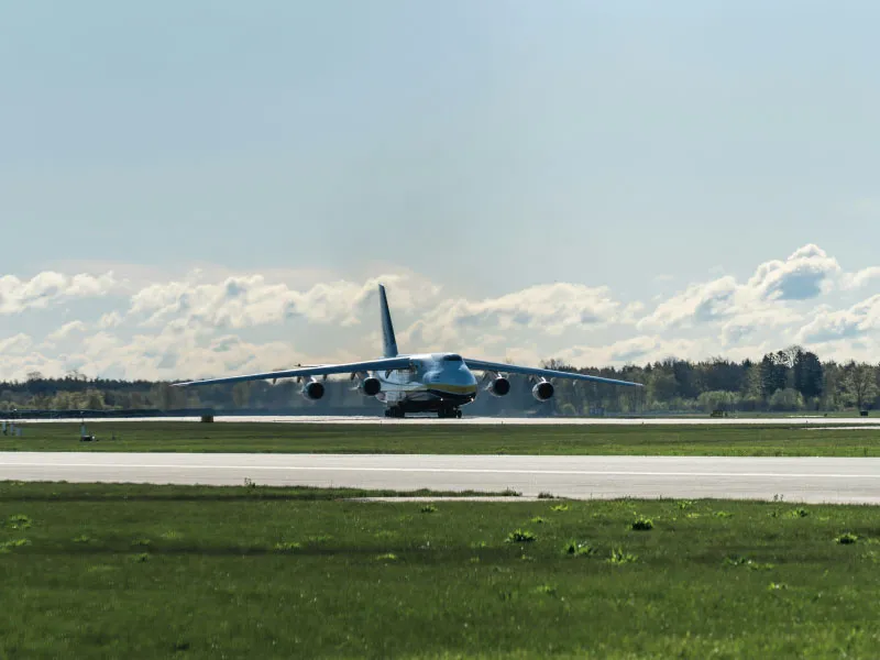 Aeroplane Landing