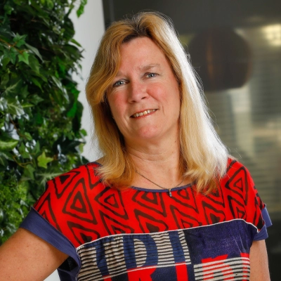Sylvia van Pernis - Sluijs