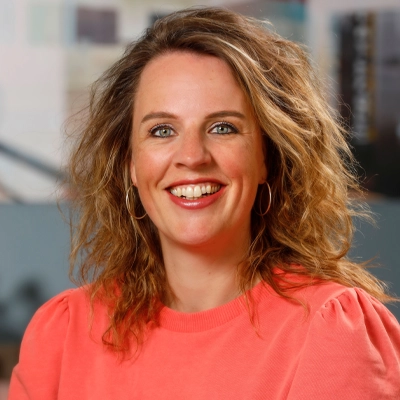 Karin van der Mee - van Dam