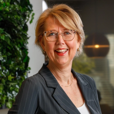 Helma Versteeg