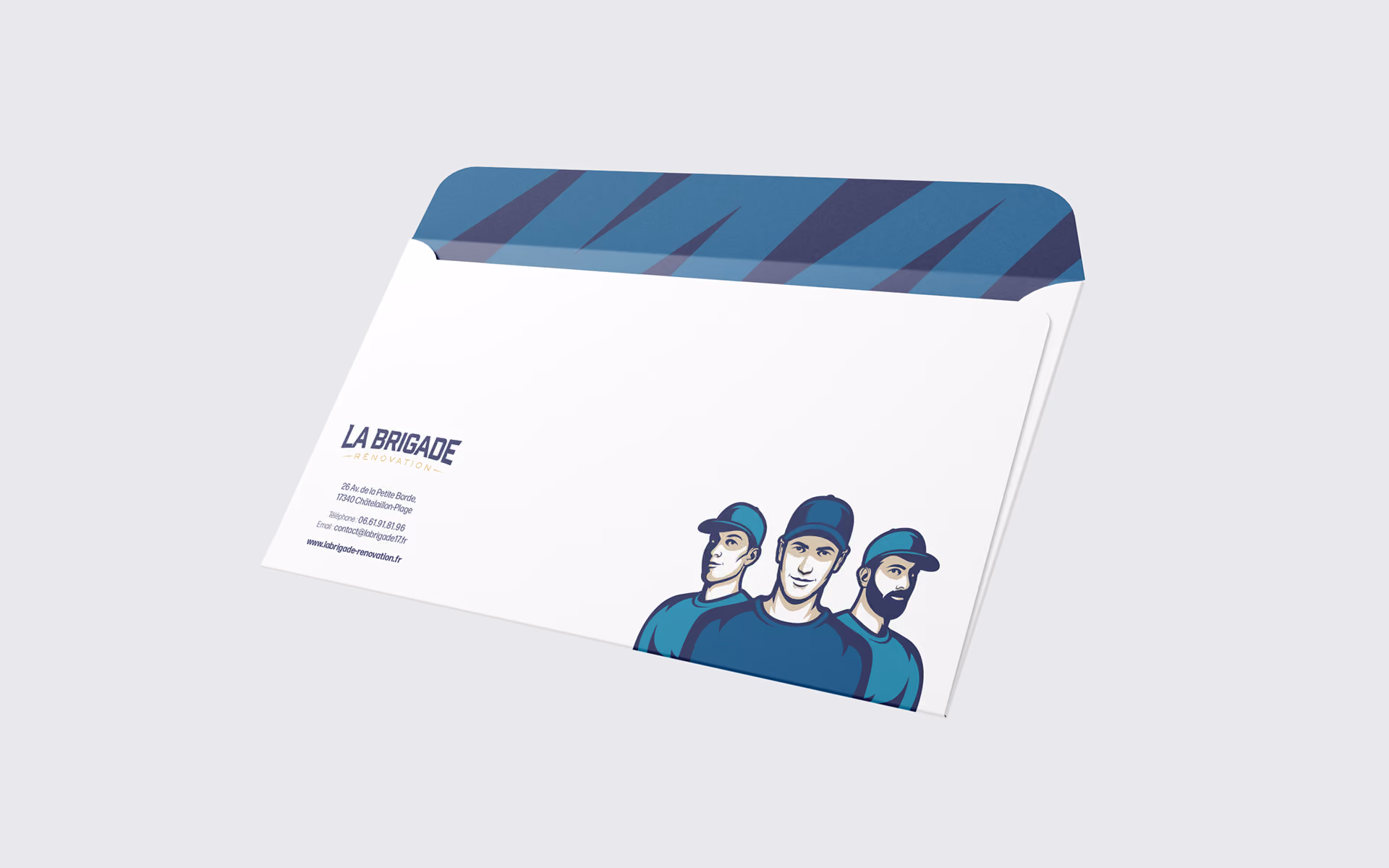 Enveloppe de La Brigade Renovation, spécialiste de la rénovation résidentielle à La Rochelle.