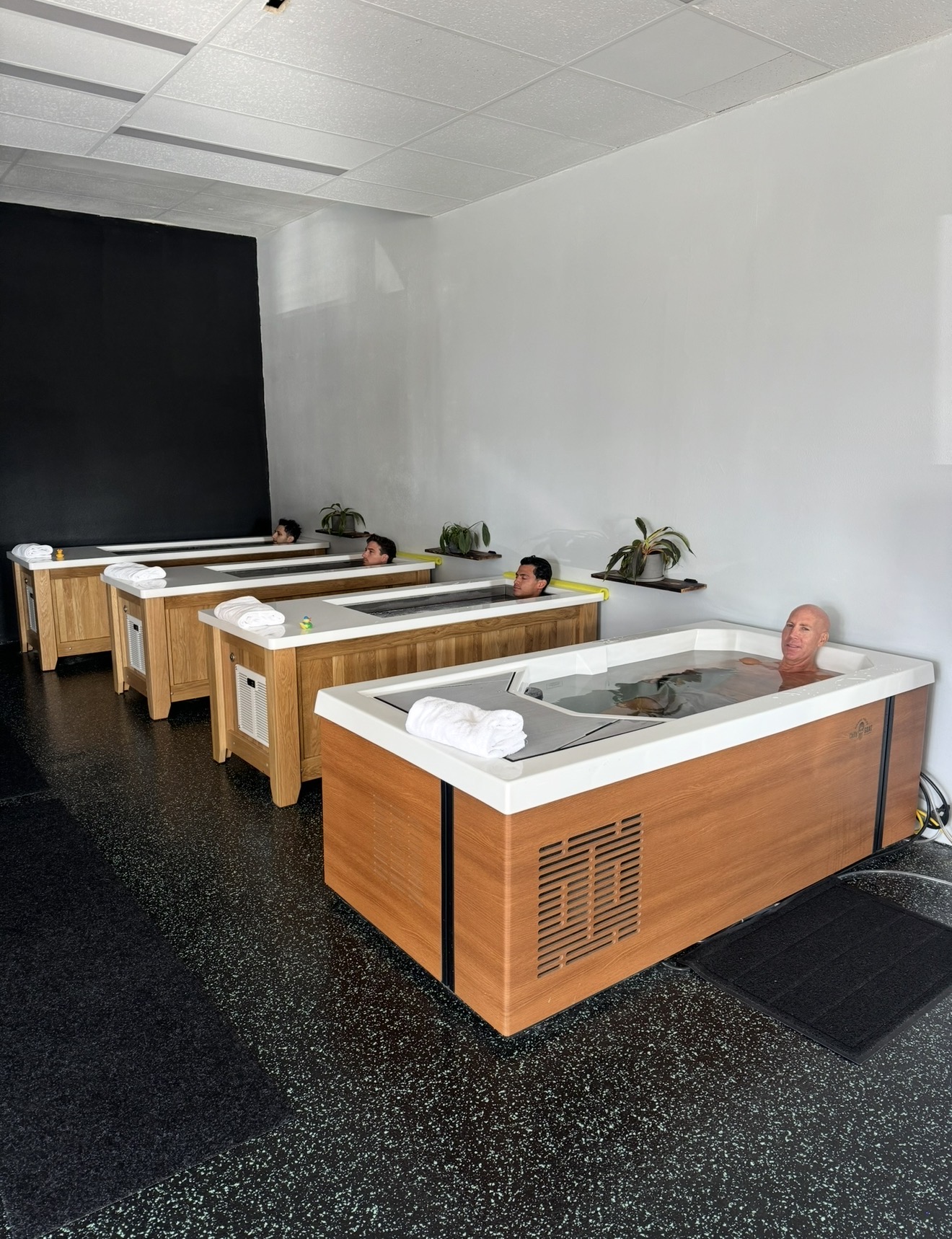 A full house in the plunge room at Plunge Performance