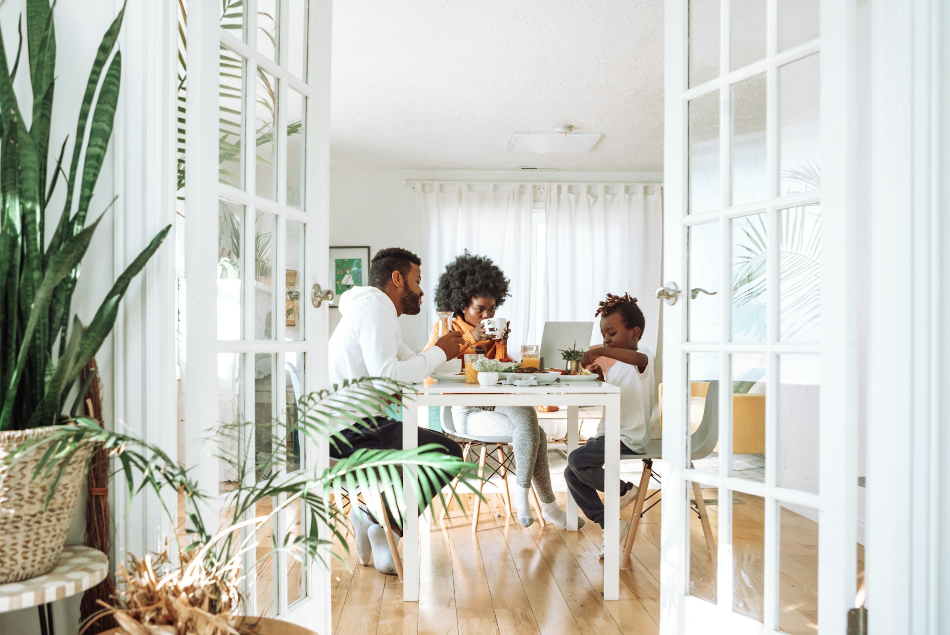 How refinancing can save you thousands