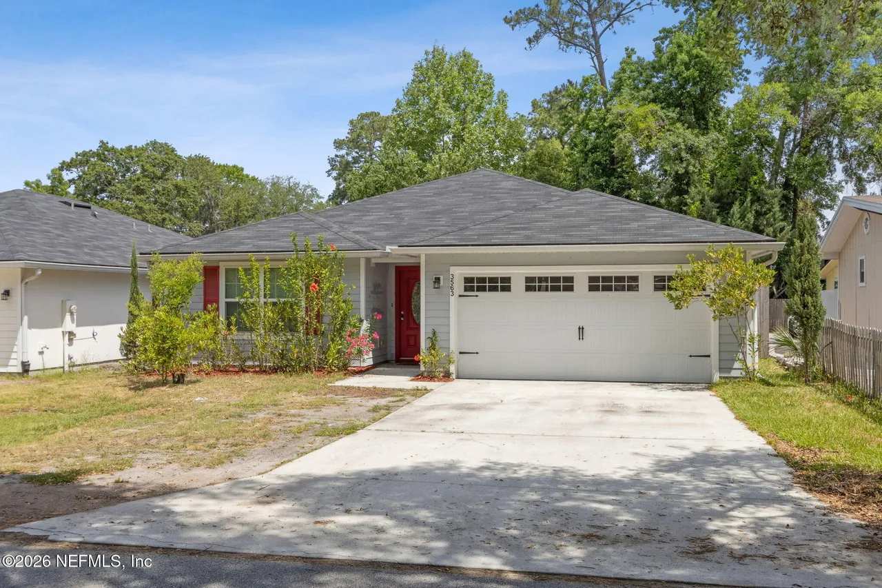 Solar-ready home for sale in Florida with roof suitable for solar installation