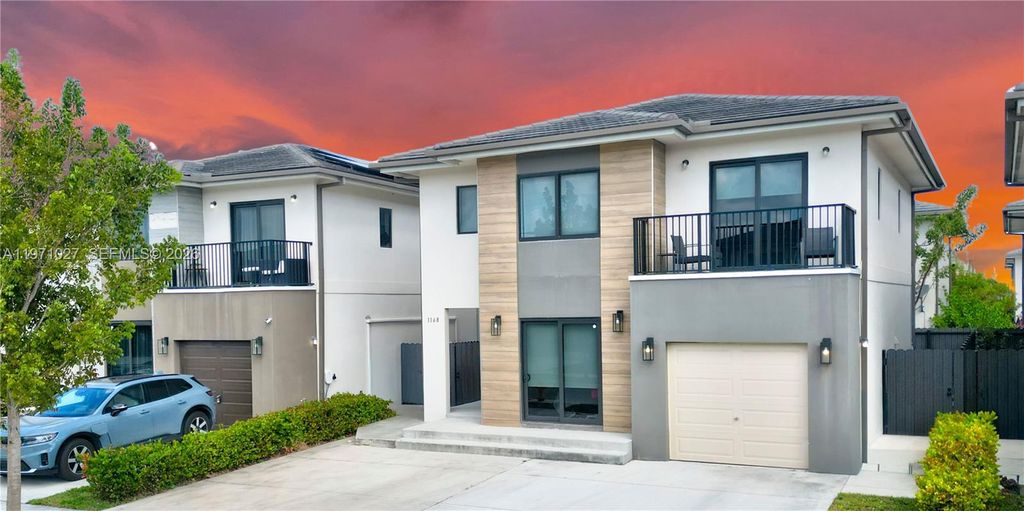 Solar-ready home for sale in Florida with roof suitable for solar installation