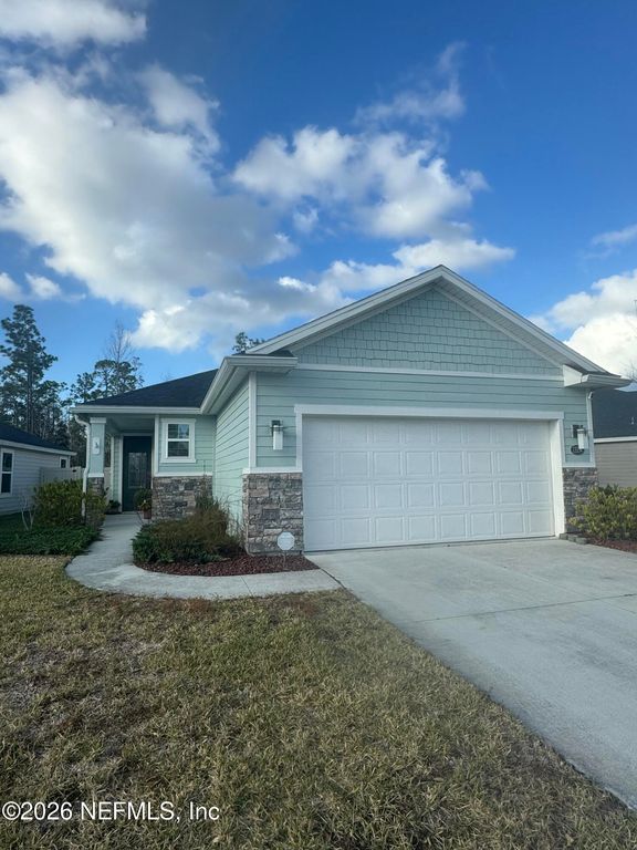 Solar-ready home for sale in Florida with roof suitable for solar installation