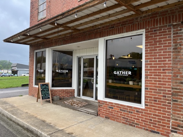 Local coffee and food near Big South Fork
