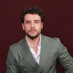 Foto Denis Bilo Presidente di Fluence Group ed Infrastrutture AI definito il Licenziatore Imprenditore Giovane Prima Azienda di licenziamento al mondo