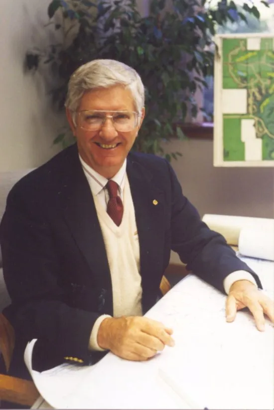 Portrait photo of Jerry Matthews, golf course architect