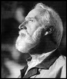 Portrait photo of Desmond Muirhead, golf course architect