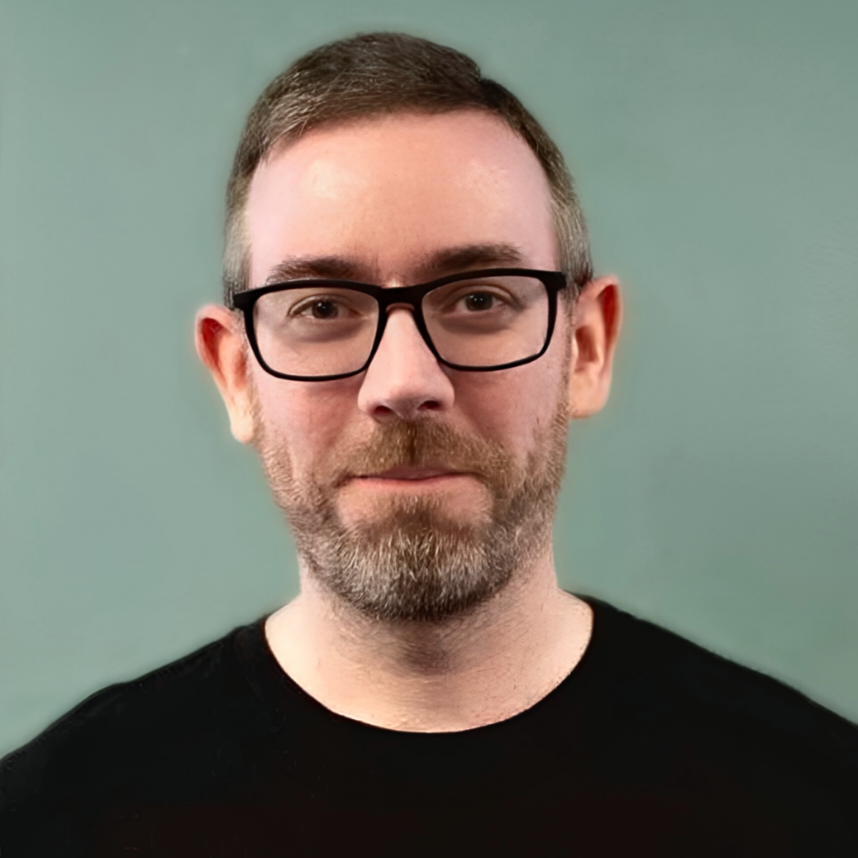 Photograph of blogger and writer Will Irvine