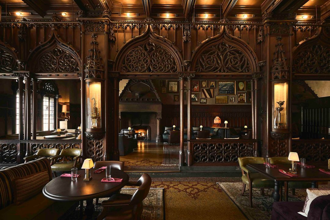 Drawing Room at Chicago Athletic Association