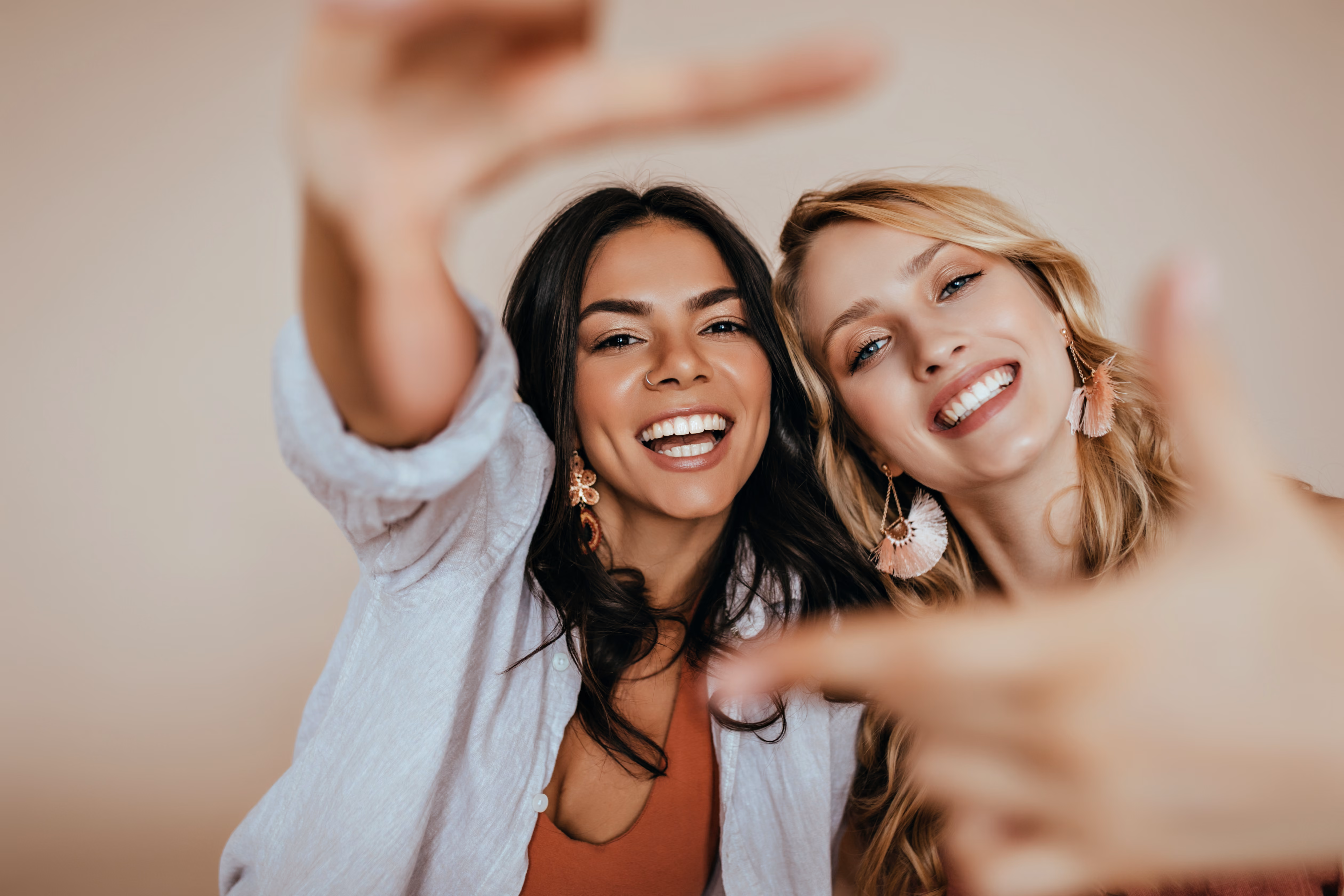 How can I fix my entire smile quickly before a major social event like a wedding?
