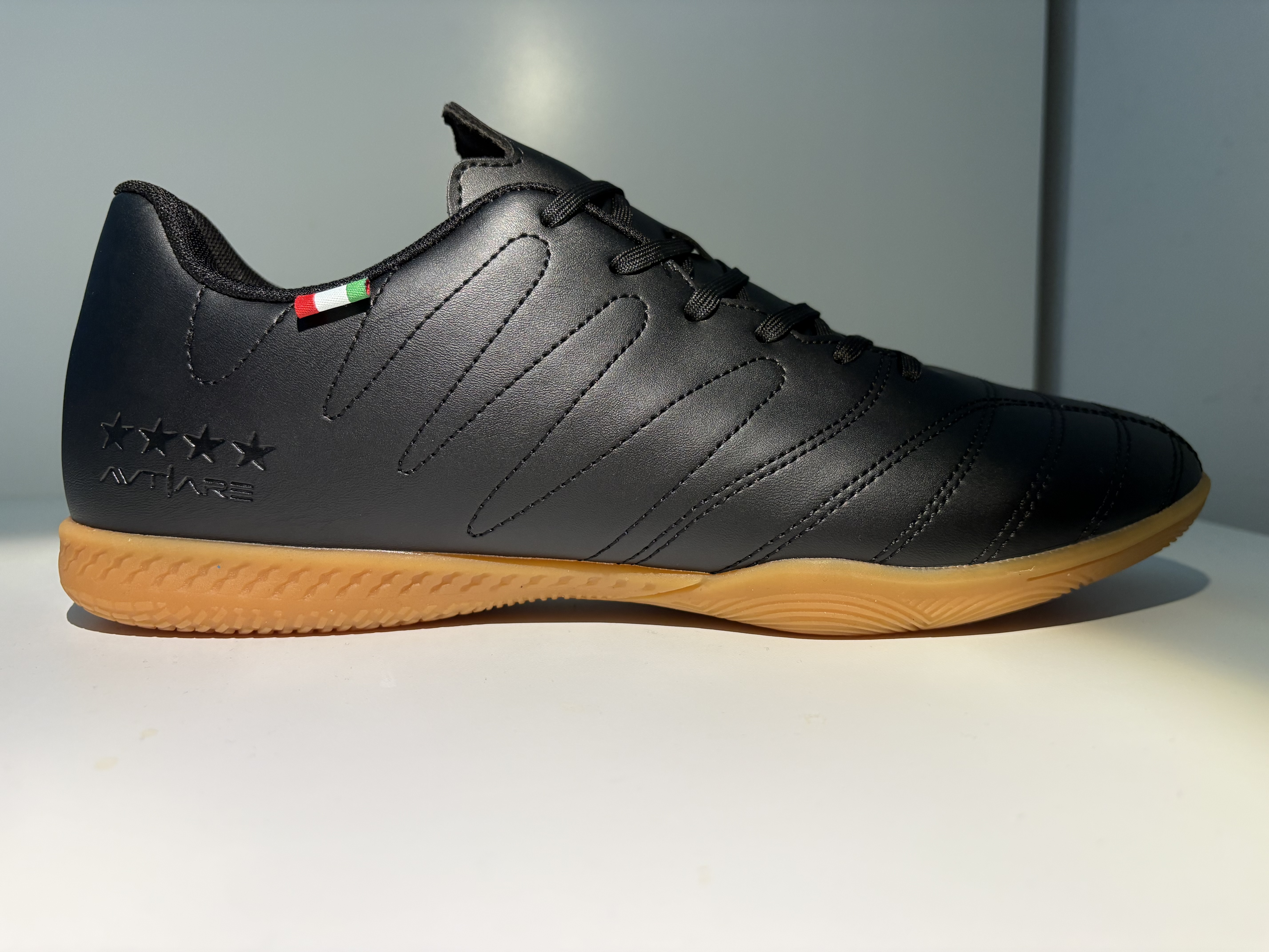 Black Ultimo Indoor/Outdoor Shoe Side Shot