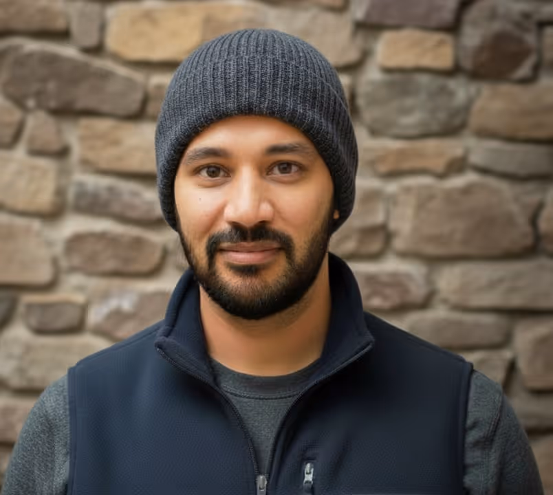 Kai, TradeSworn’s numbers expert and co-founder, focused on margins, forecasting, and bottom-line strategy.