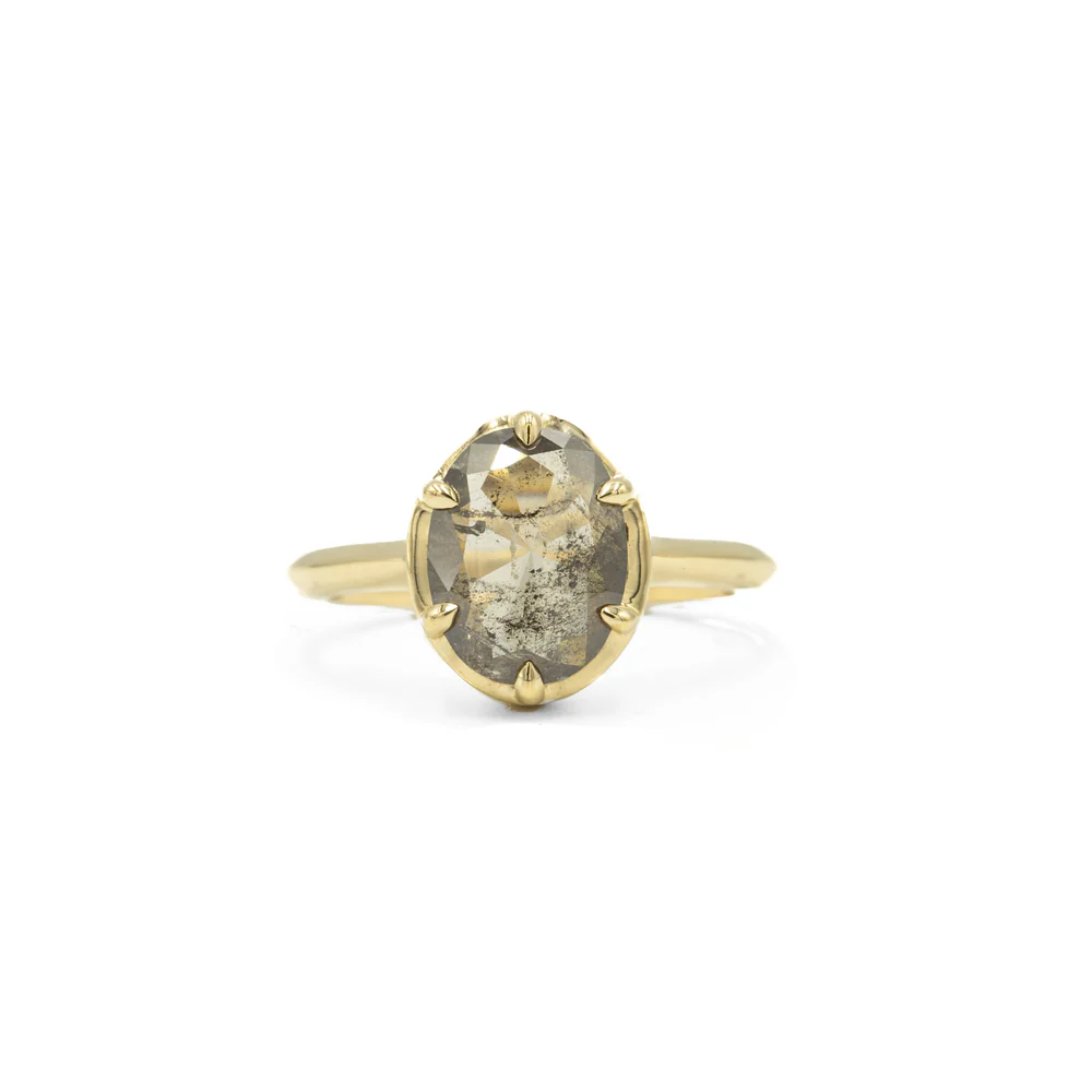 Fine jewelry brand known for ethically sourced diamonds and unique, handcrafted custom designs.