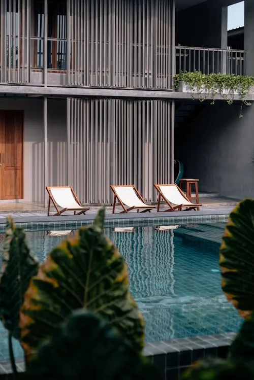 A hotel pool