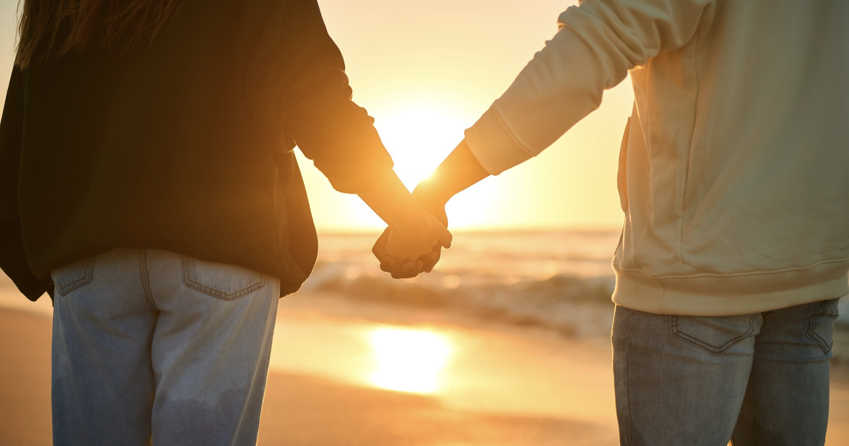 Traveling for IVF: When Does It Make Sense to Go Out of State for Treatment?