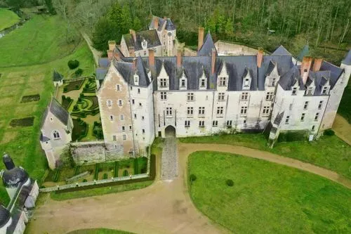 Château de Courtanvaux Courtanvaux Castle