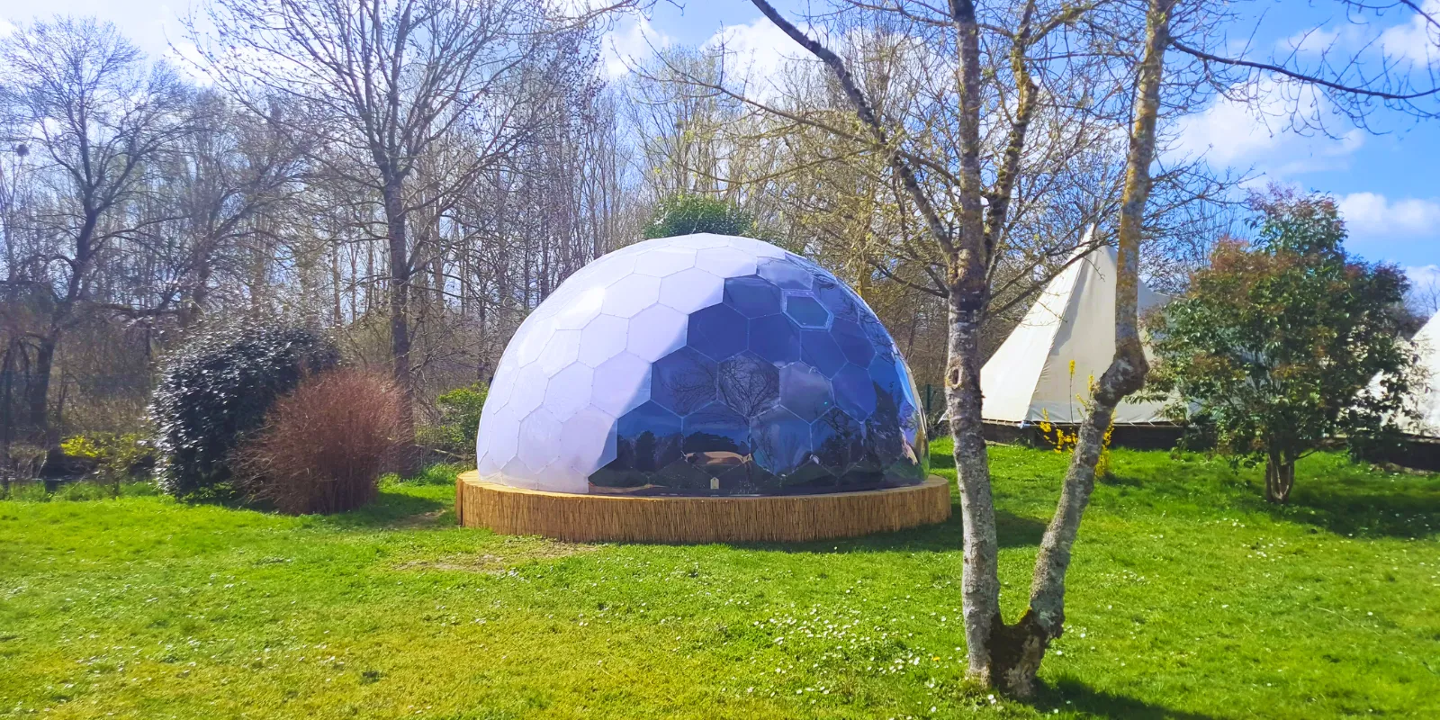 glamping vallée de la loire france