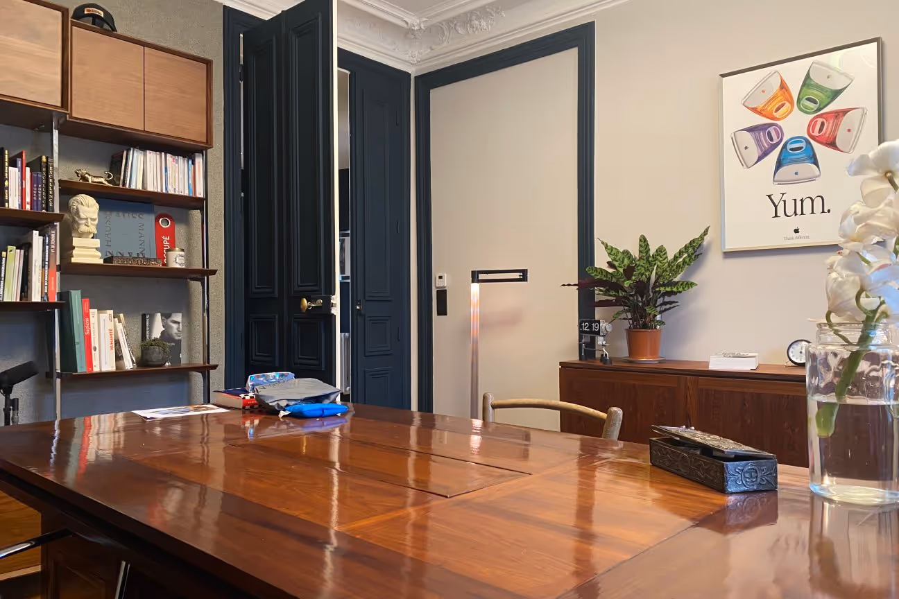 Architecture et décoration d’intérieur pour bureau d’avocat par Thomas Heagle, Paris