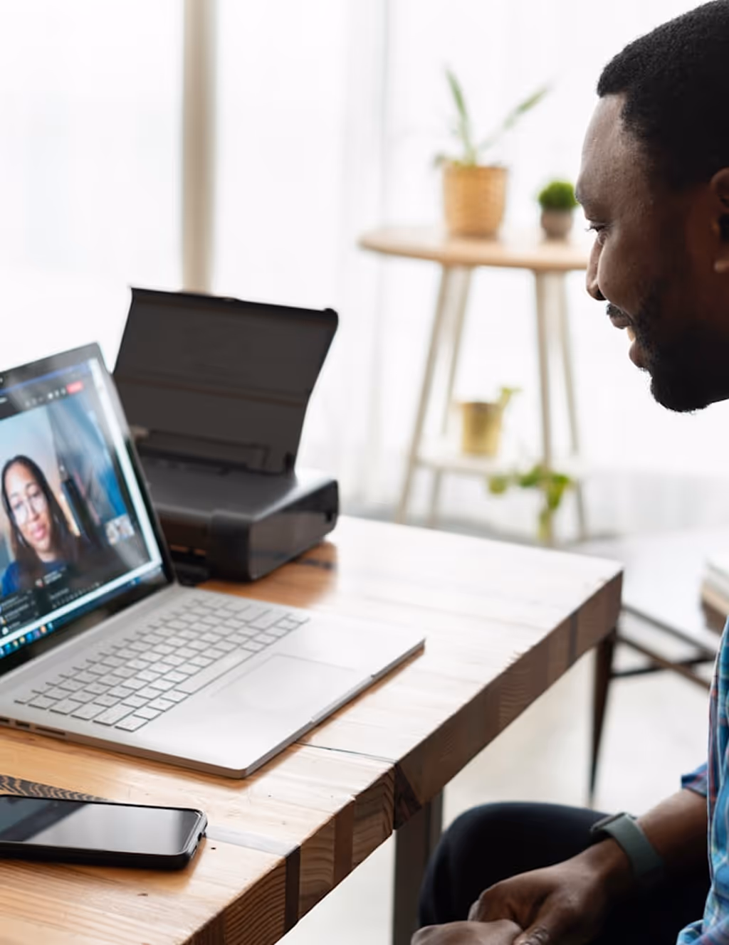 Two people on a video call